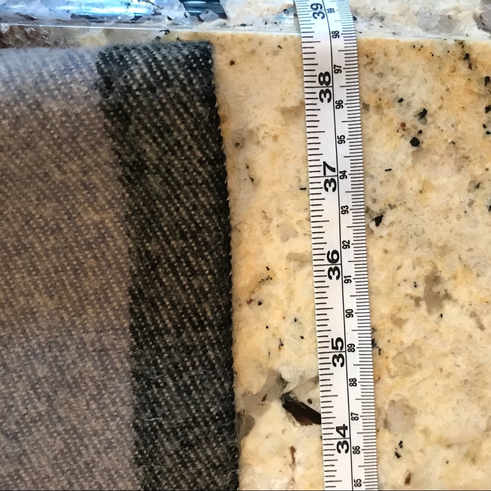 Wool wrap - Picture 2 of 3
